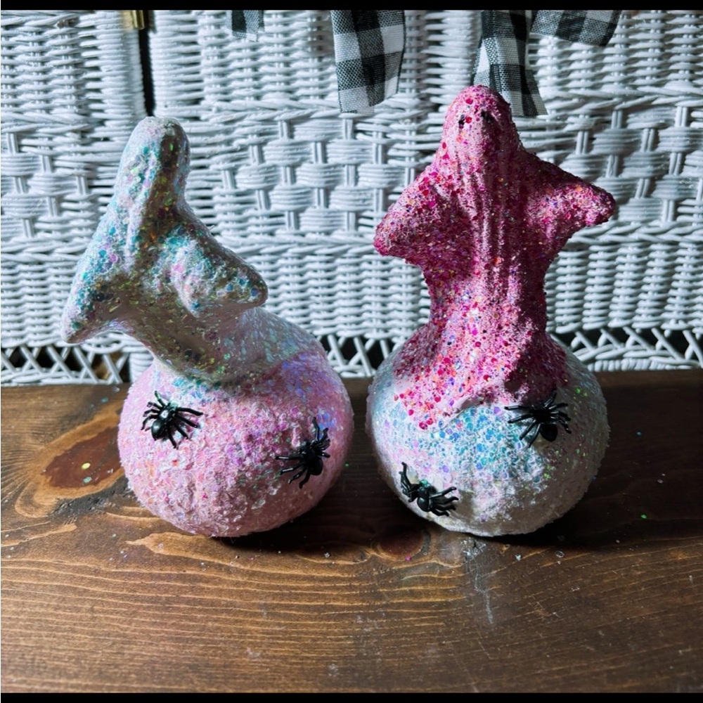 Pink and White Glitter Pinkoween ghost decor set of 2